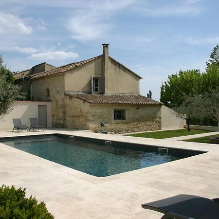 Bed and Breakfast Domaine De Fontbelle Graveson Exterior foto