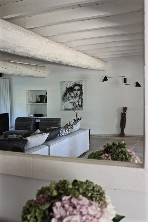 Bed and Breakfast Domaine De Fontbelle Graveson Exterior foto