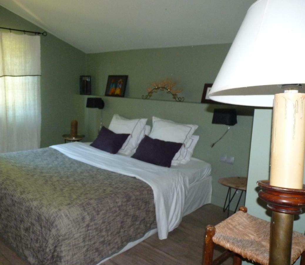 Bed and Breakfast Domaine De Fontbelle Graveson Exterior foto